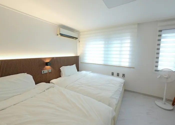 Appartement Awesom Bliss 서울중심위치 3r3b 창덕궁 경복궁 명동 동대문 *